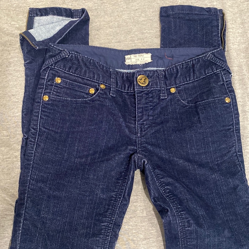 Free People Crushed Velvet skinny jeans 27